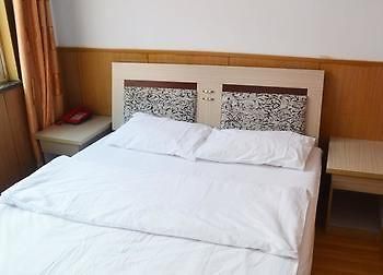 Chengyang Sanliuba Chain Hotel מראה חיצוני תמונה